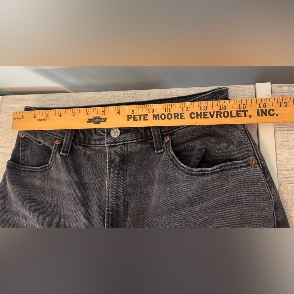 Abercrombie & Fitch Curve Love Ultra High Rise 90s Straight Jean Black Wash 8 L - Picture 7 of 10